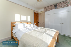 Bedroom- click for photo gallery